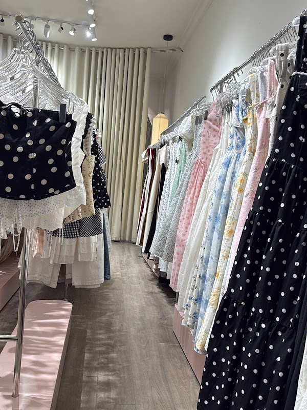 Clothes Bar 3