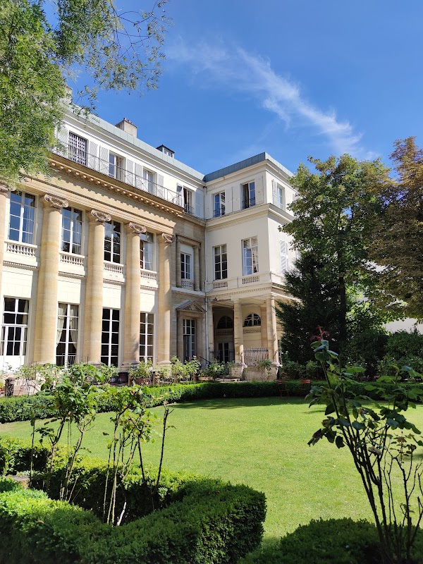 Italian Cultural Institute 1