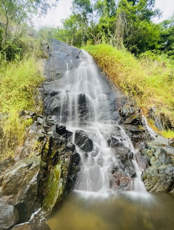 Silvermine Waterfall 1
