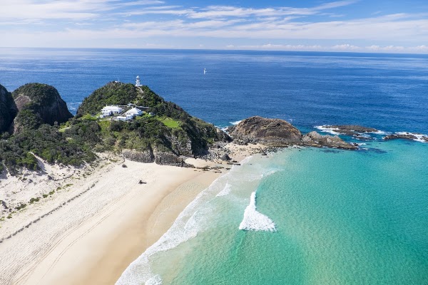 Lighthouse Beach 4