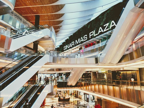 Shanghai Baiyulan Plaza 3