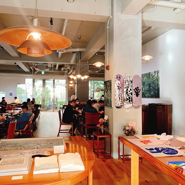 LURF GALLERY 4