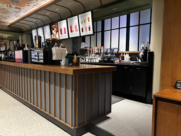 Starbucks Sun Plaza Sapa
