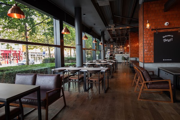 The 411 London