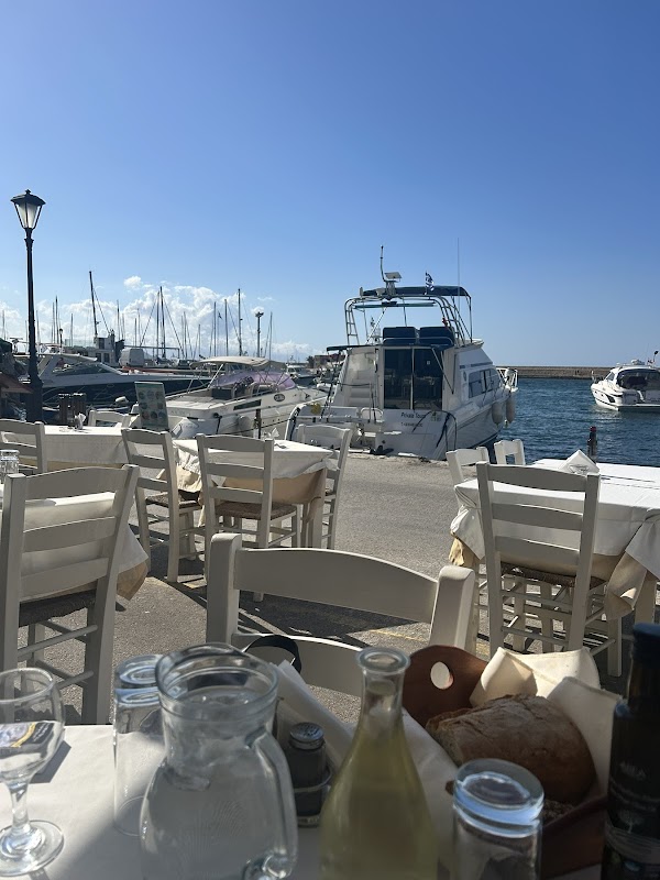 Neoria Fish Tavern- Xilouris 1