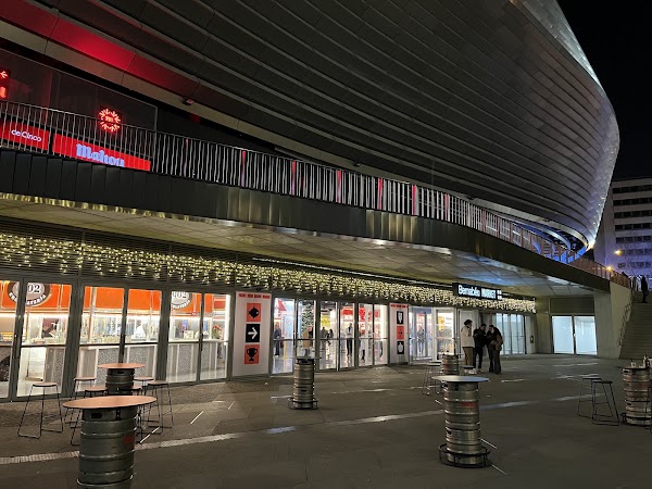 Bernabéu Market 3