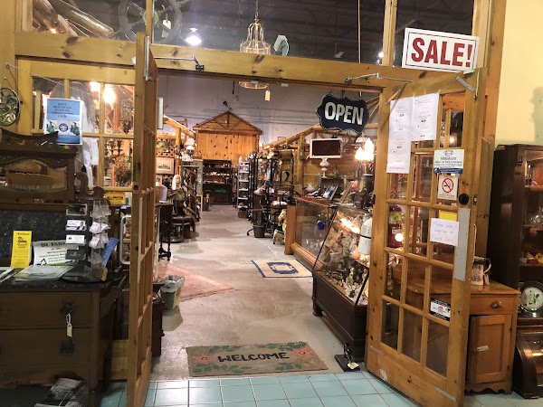 Thornbury Antique Market 1