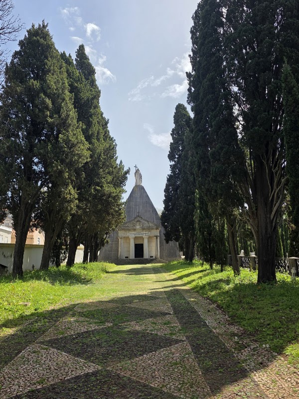 Prazeres Cemetery Lisbon 4