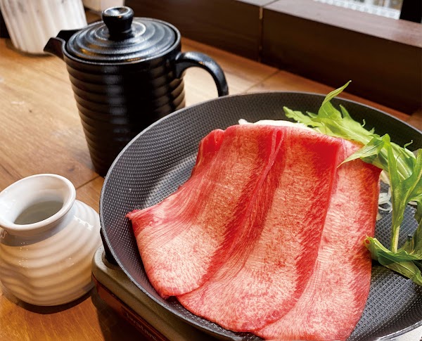 Wagyu Sukiyaki Hokuto 3