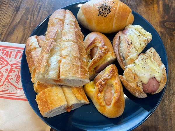 Full full bakery 4