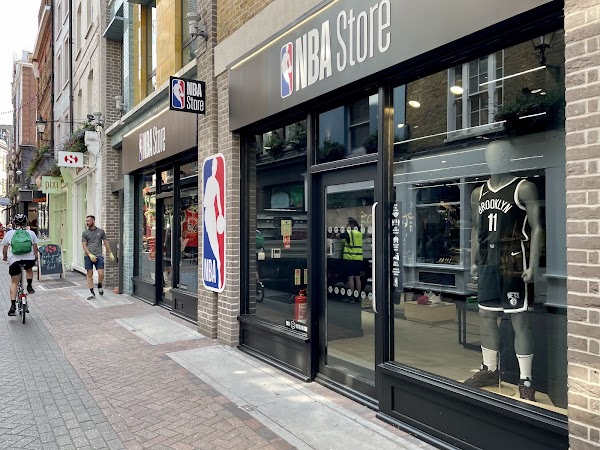 NBA Store London 1