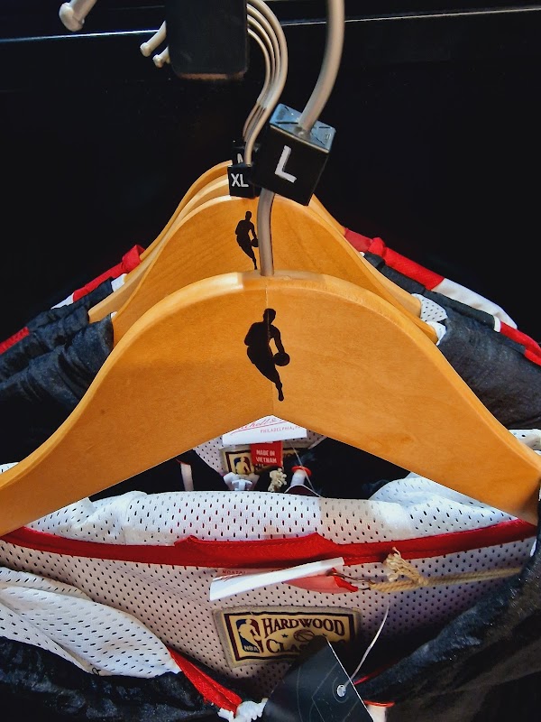 NBA Store London 4
