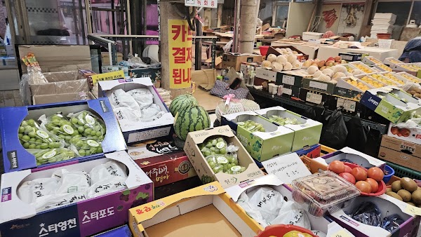 Tongyeong Jungang Market 3