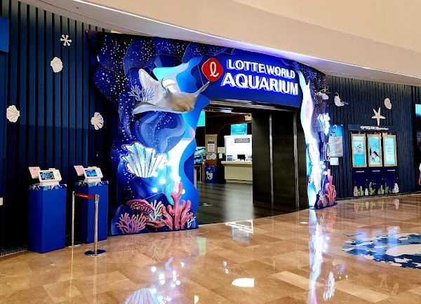 LOTTE WORLD AQUARIUM 1