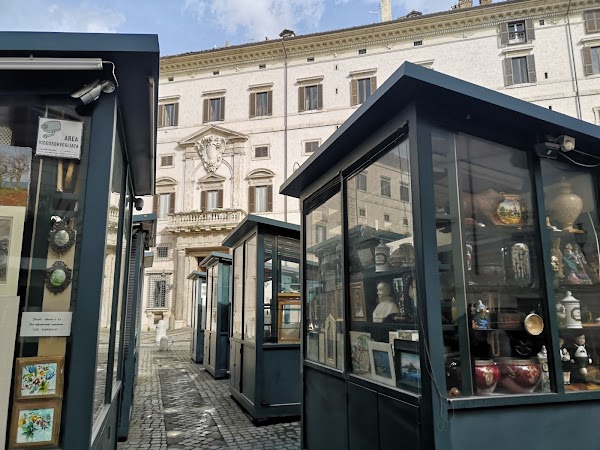 Mercato Antiquario Piazza Borghese 3
