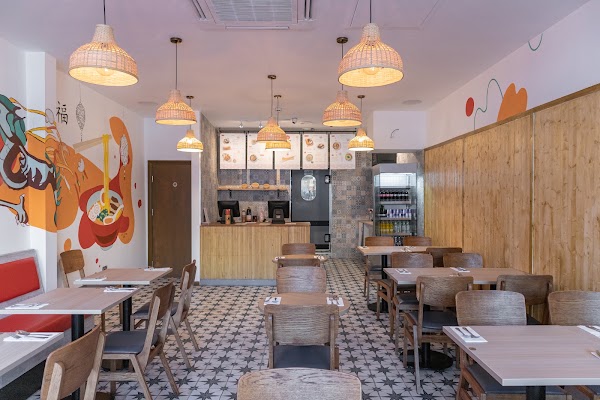 Dragon's Den Oriental Kitchen