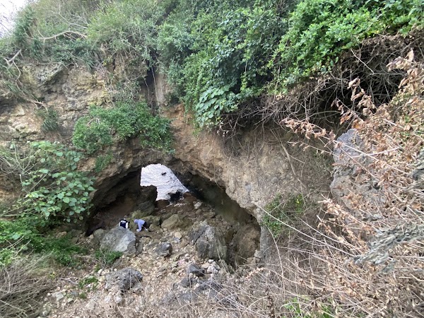 Sea Caves 5