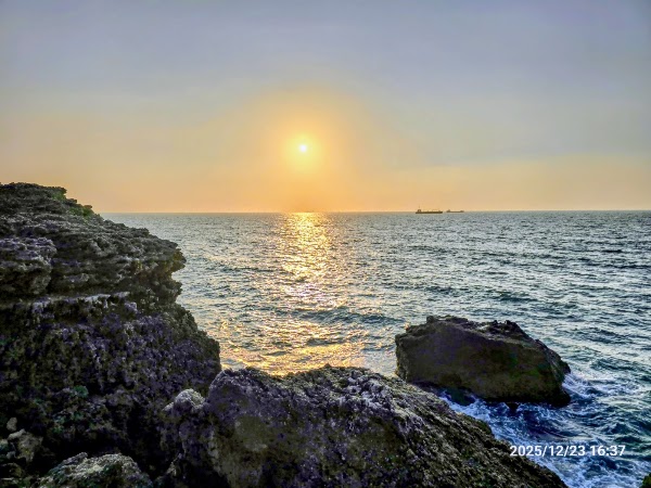 Sea Caves 2