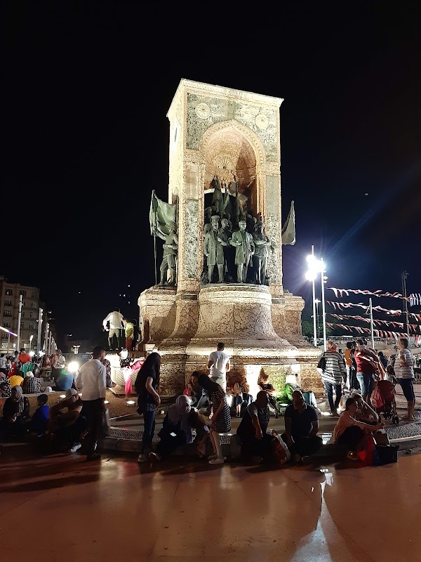 Taksim Square 2