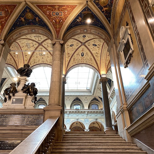 Museum of Applied Arts 5