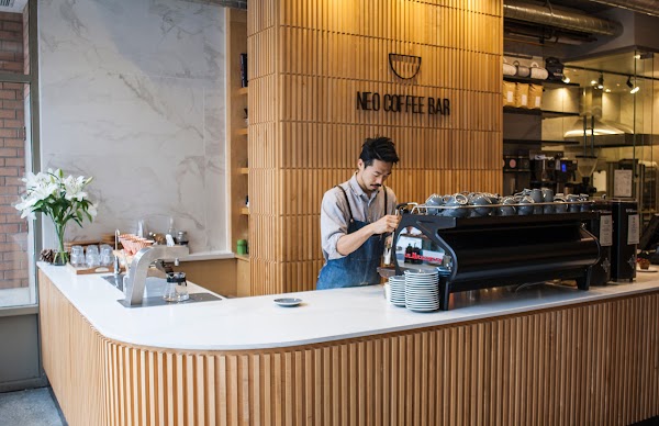 NEO COFFEE BAR BAY X COLLEGE