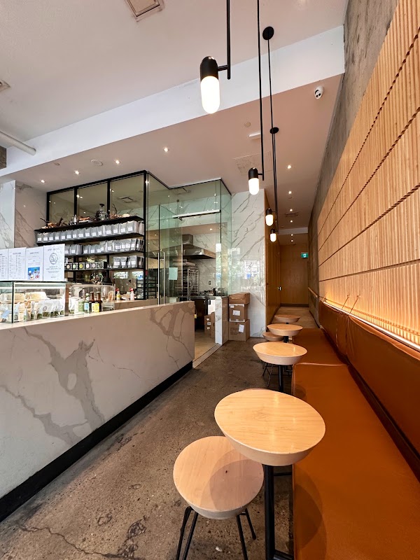 NEO COFFEE BAR BAY X COLLEGE 3