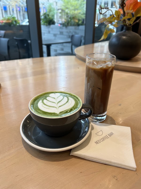 NEO COFFEE BAR BAY X COLLEGE 2