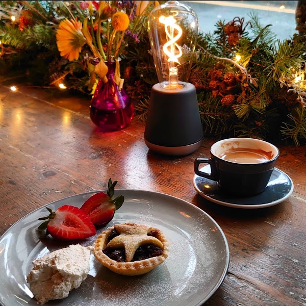 The Cosy Cafe 5
