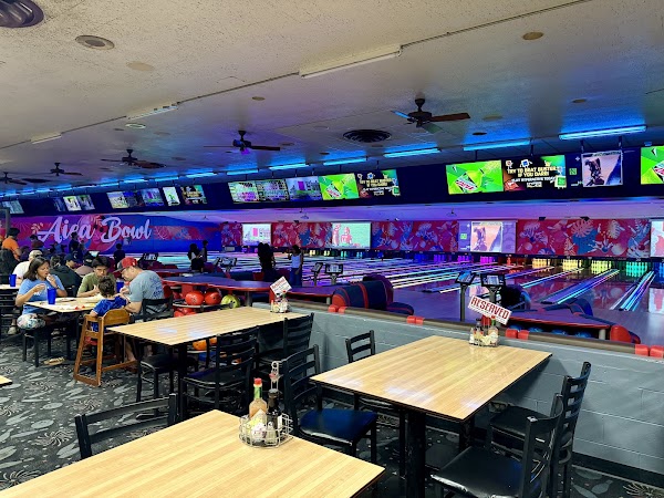 The Alley Restaurant at Aiea Bowl 1