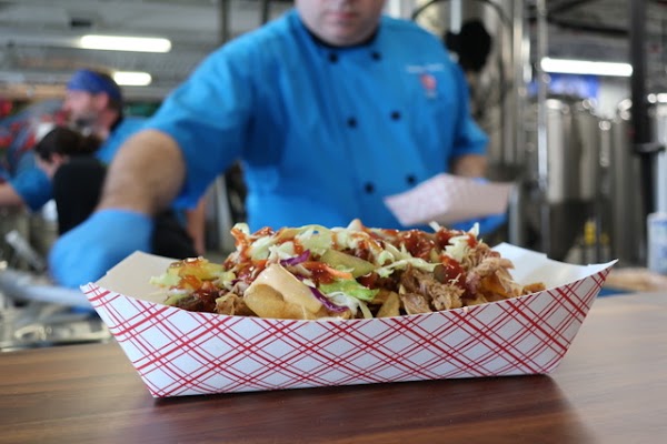 Sarcastic Swine BBQ & Restaurant 4