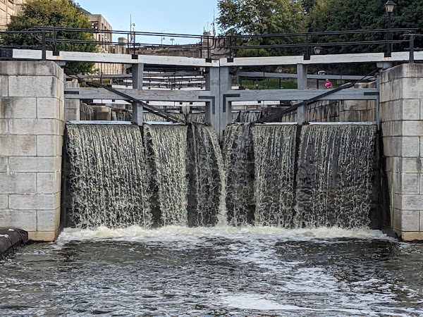 Rideau Canal, Locks 1 - 8 - Ottawa 3