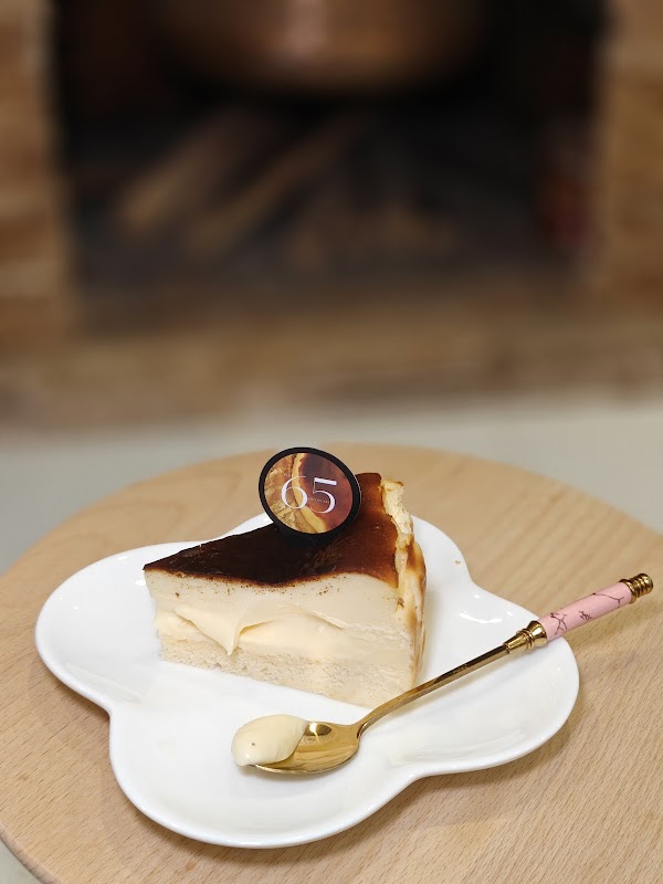 Plus65 Cheesecake 5