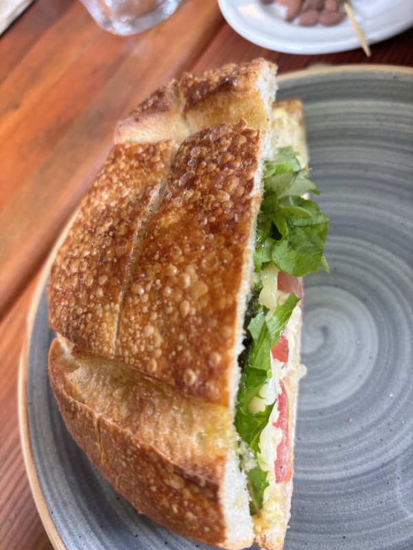 Deli' 4