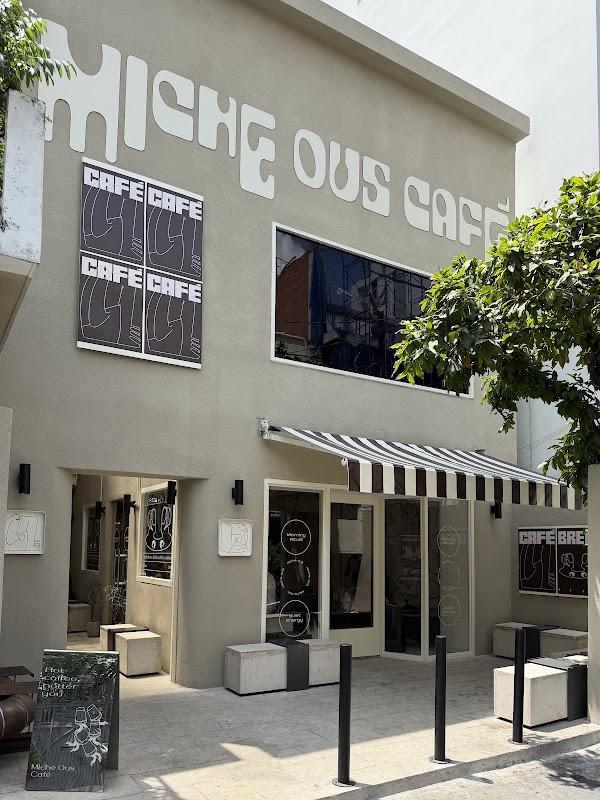 MICHE OUS CAFÉ