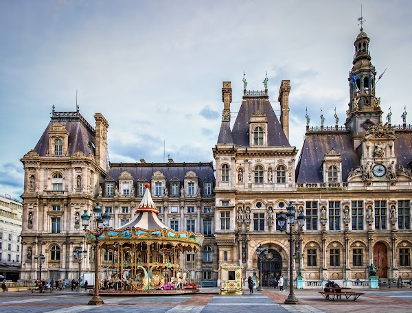 Place de l'Hôtel-de-Ville