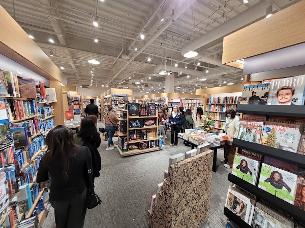 Barnes & Noble 2