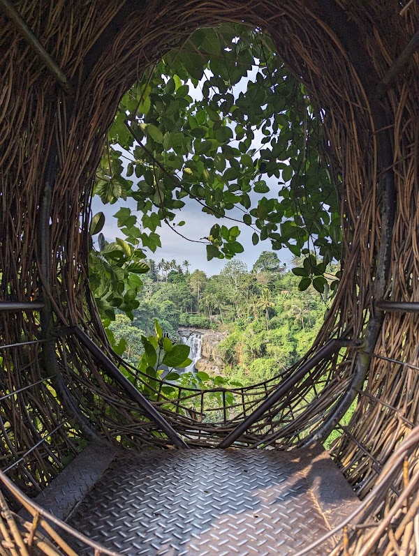 Tegenungan Waterfall 3