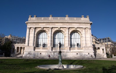 Paris 48