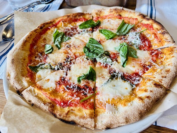 La Bicyclette Restaurant 3