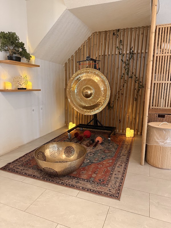 Hot Bamboo Spa & Massage Thonglor - Unique Thai Massage 4