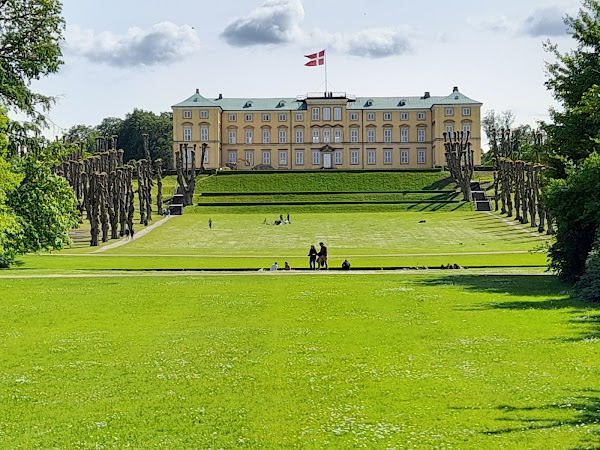 Frederiksberg Gardens 5