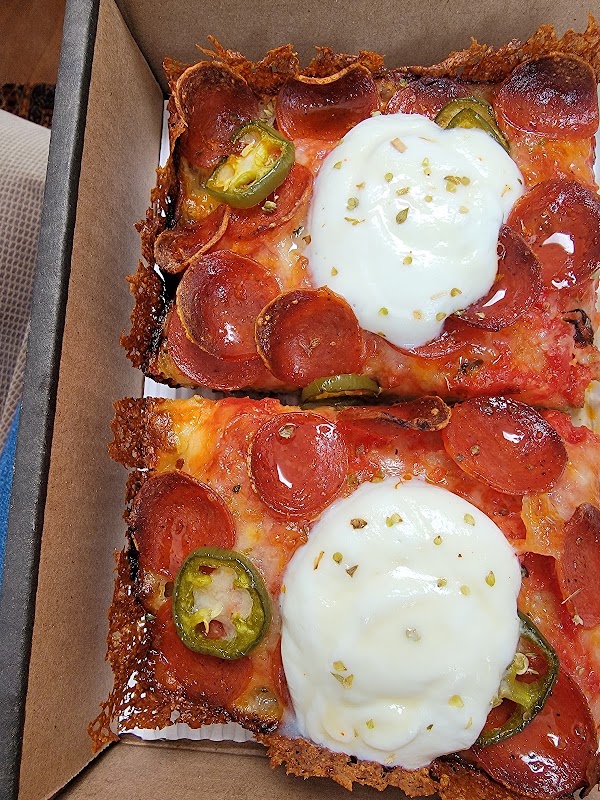 Slowhand Sourdough Pizza