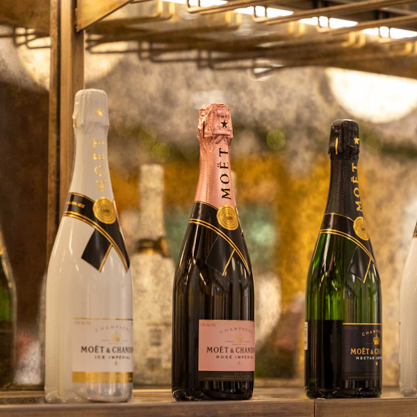 Champagne Bar 2