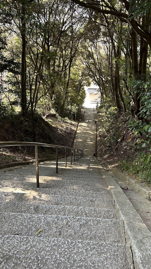 Shohachiman Shrine 2