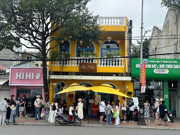 Ăn Thôi Restaurant