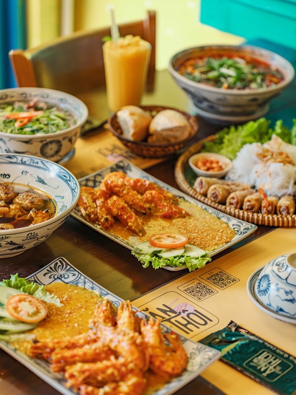 Ăn Thôi Restaurant 5