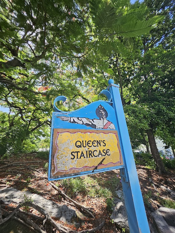Queen's Staircase 2