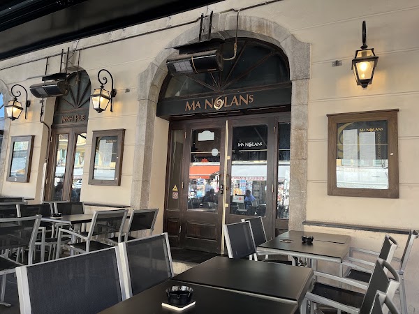 Ma Nolan's Irish Pub 3