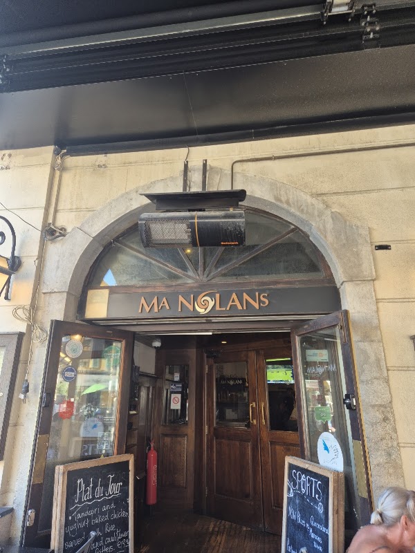 Ma Nolan's Irish Pub 2
