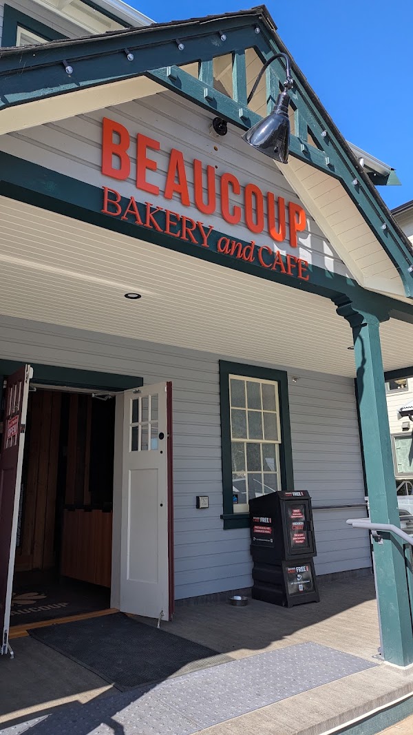 Beaucoup Bakery and Cafe 1